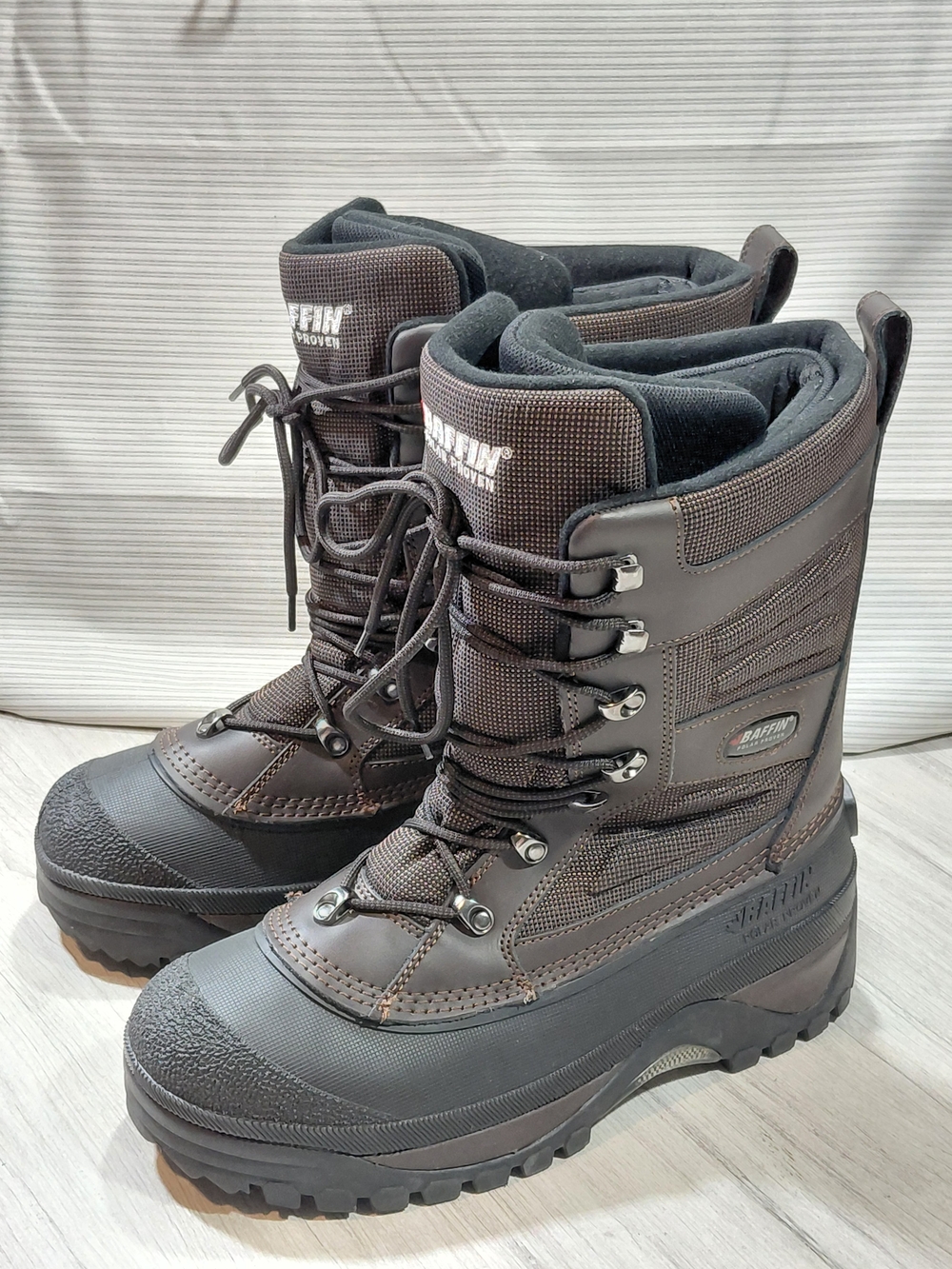 NEW Baffin Men’s Crossfire Brown Black Insulated Waterproof Winter Boots SIZE 11